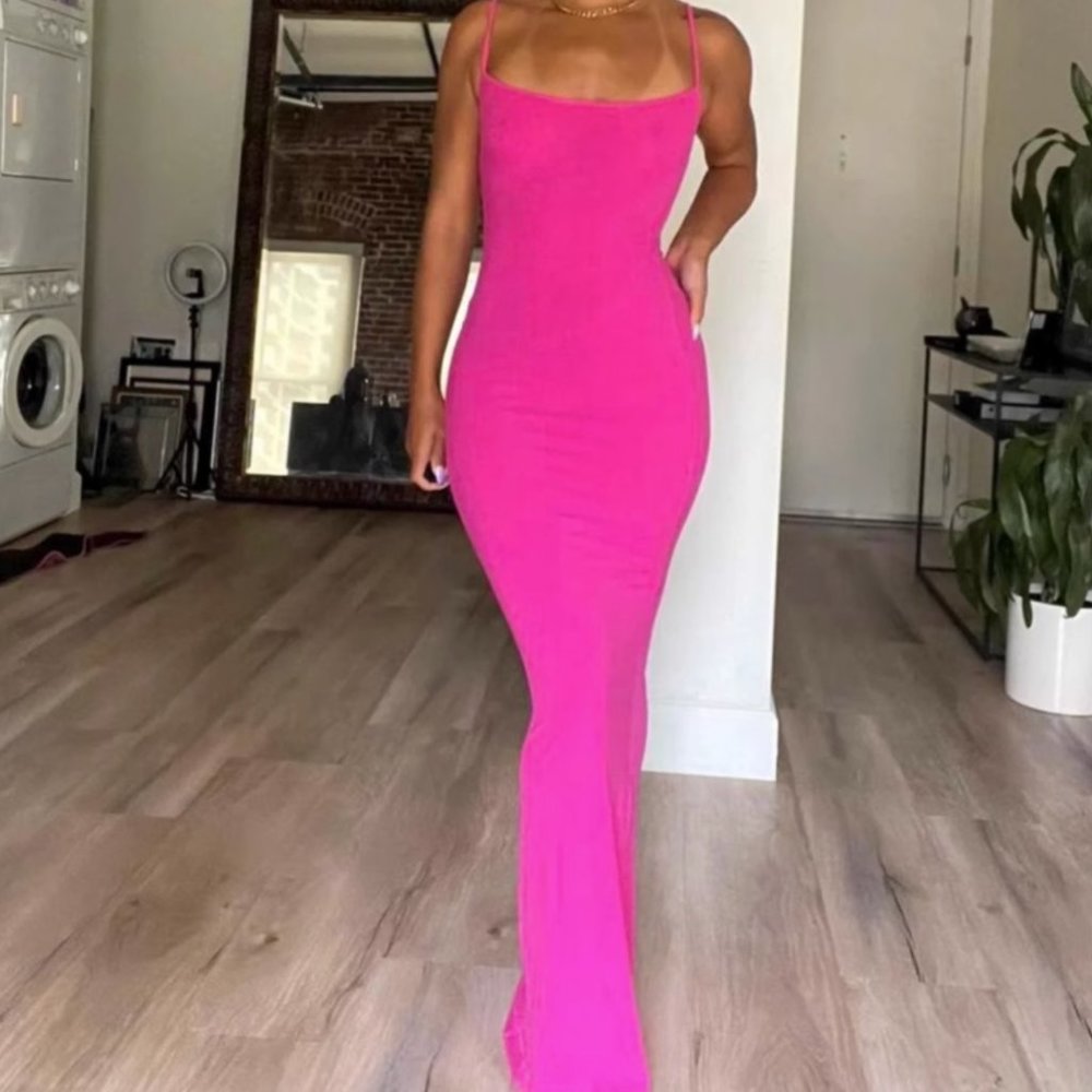 RARE Skims Ribbed Lounge Long Slip Dress Maxi - Hot Pink - Picture 4 of 8